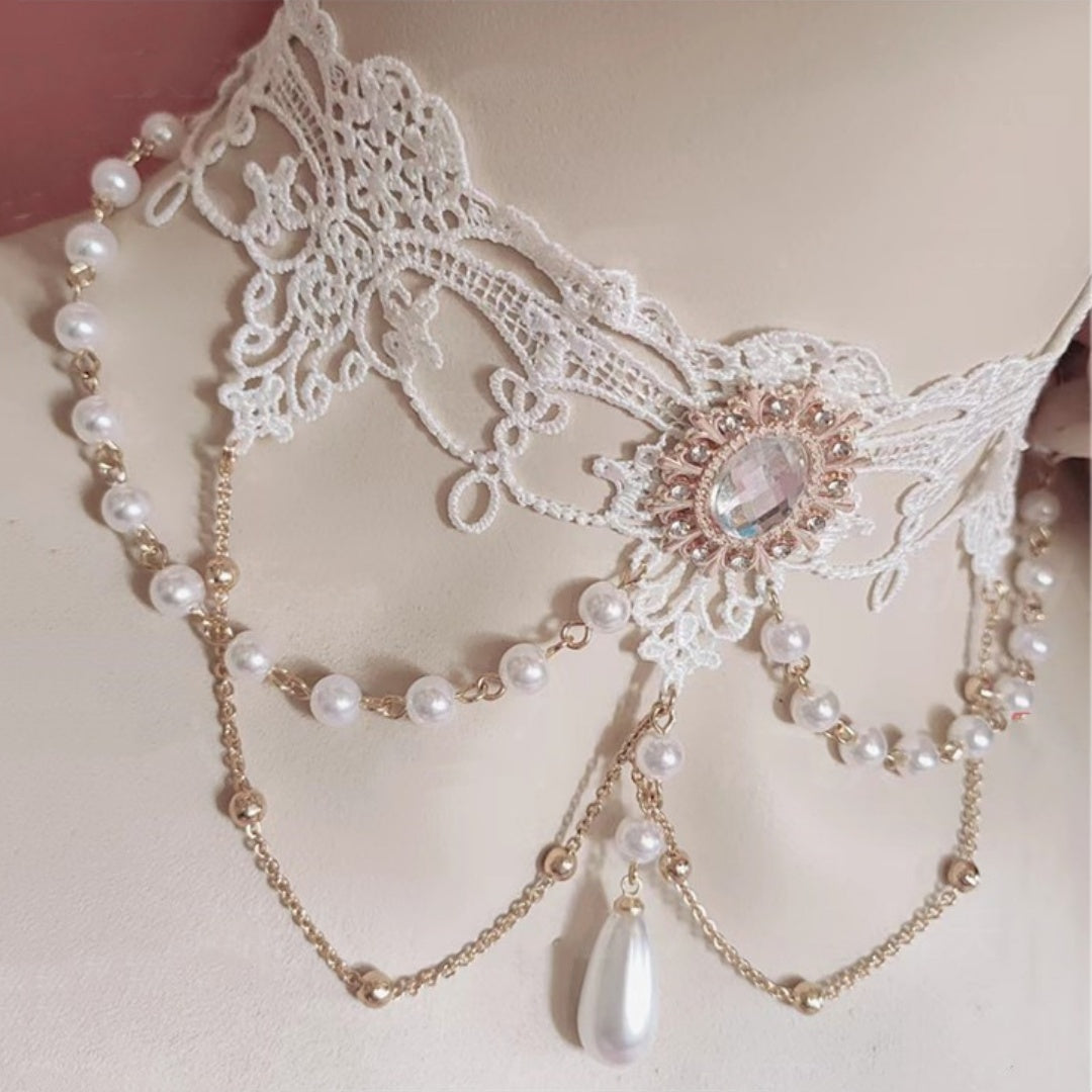 The Versailles Choker