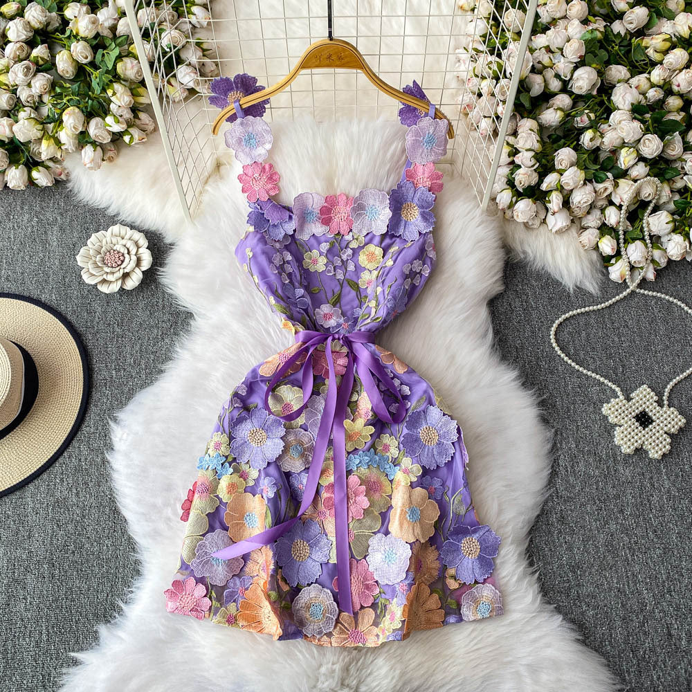 Light Luxury High-grade Sense Socialite Elegant Three-dimensional Flower Sling Dress Women's Summer New Waist Slimming Short Skirt
